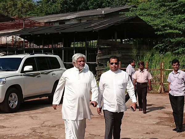 Arjuna Ranatunga is at bond commission