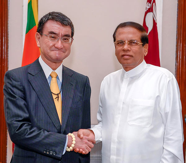 Foreign Minister of Japan Tharo Kono with Sri Lanka President Maithripala Sirisena