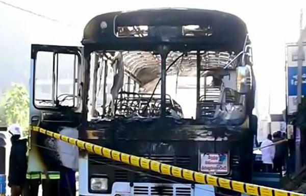 Bus caught fire in Kahagolla in Bandarawela Diyatalawa in Sri Lanka