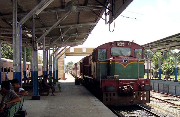 Sri Lanka train