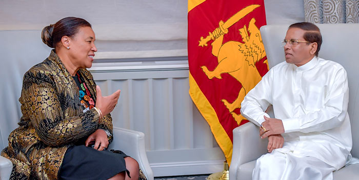 Patricia Scotland with Sri Lanka President Maithripala Sirisena