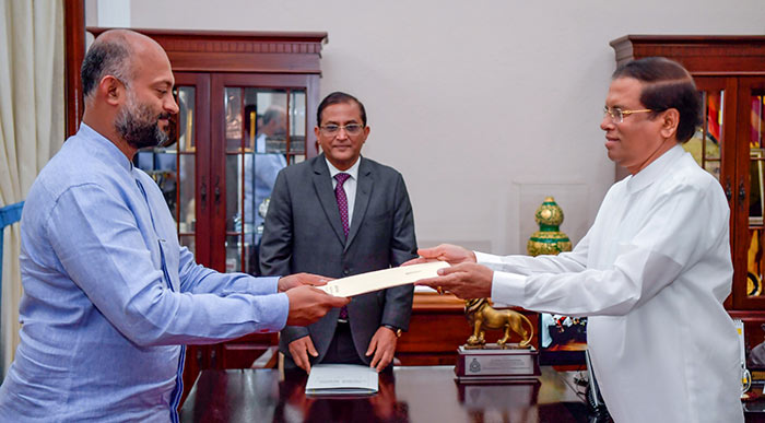 Dunesh Gankanda sworn in as State Minister of Environment