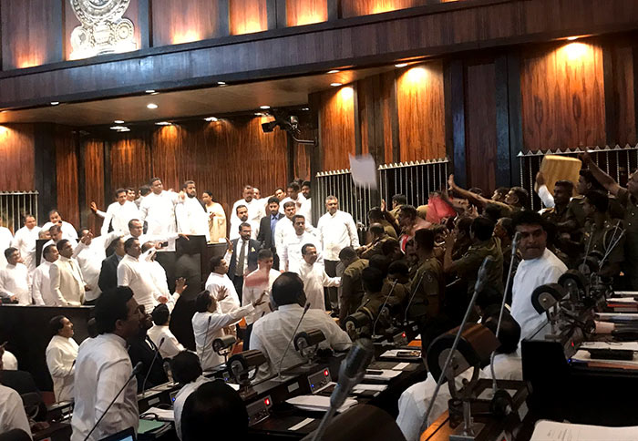 Police enter Sri Lanka parliament chamber