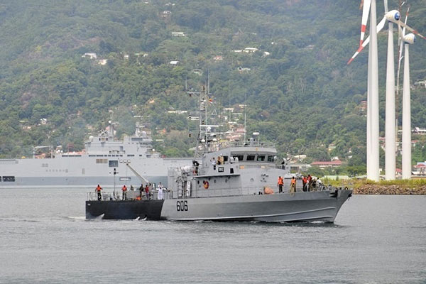 Seychelles Coast Guard patrol ship Topaz with La Fleche intercepted the two Sri Lankan Flagged vessels