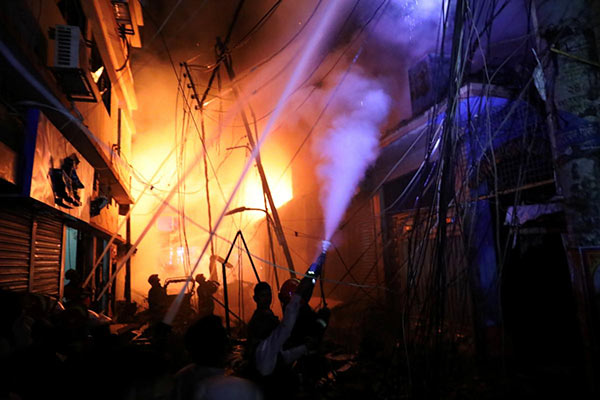 Bangladesh building fire in Dhaka