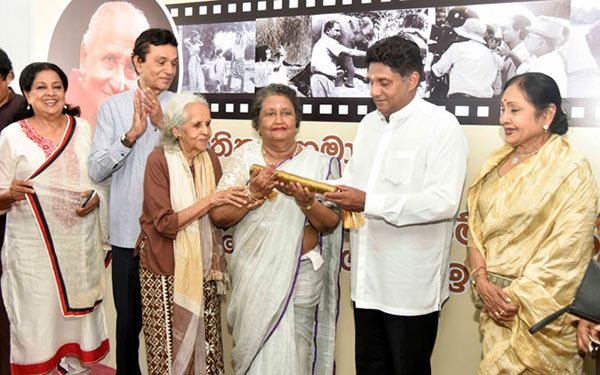 Sri Lanka movie artists with Sajith Premadasa