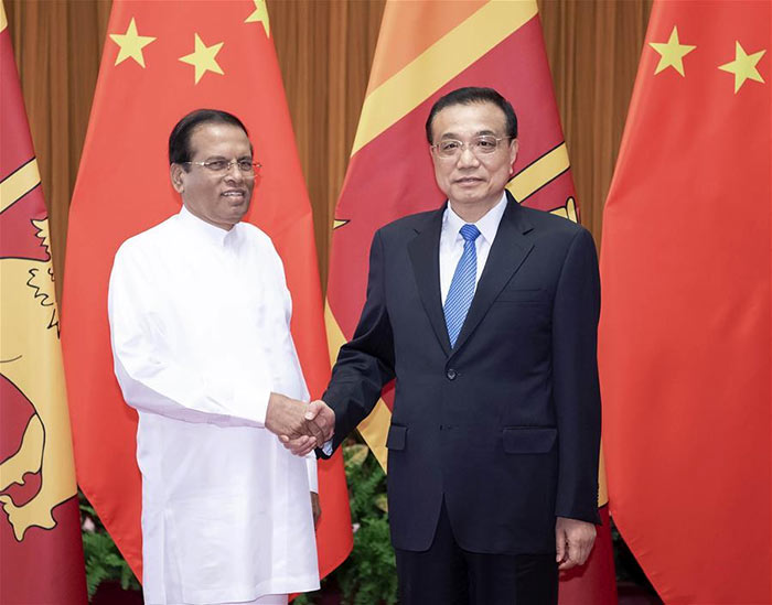 Chinese Premier Li Keqiang meets with Sri Lankan President Maithripala Sirisena