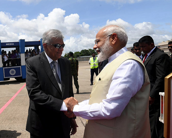 Sri Lanka Prime Minister Ranil Wickremesinghe with India Prime Minister Narendra Modi