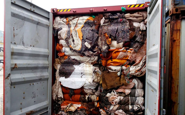 Garbage containers from United Kingdom to Sri Lanka