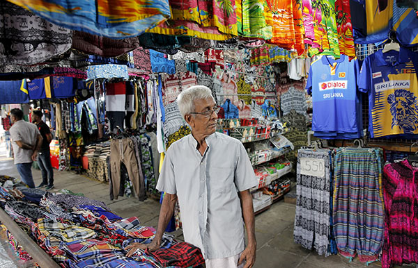 Sri Lankan street businessman