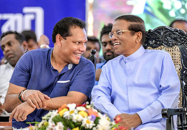 Dayasiri Jayasekara with Maithripala Sirisena