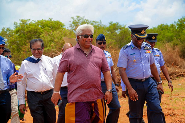 Arjuna Ranatunga at Palaly Airport