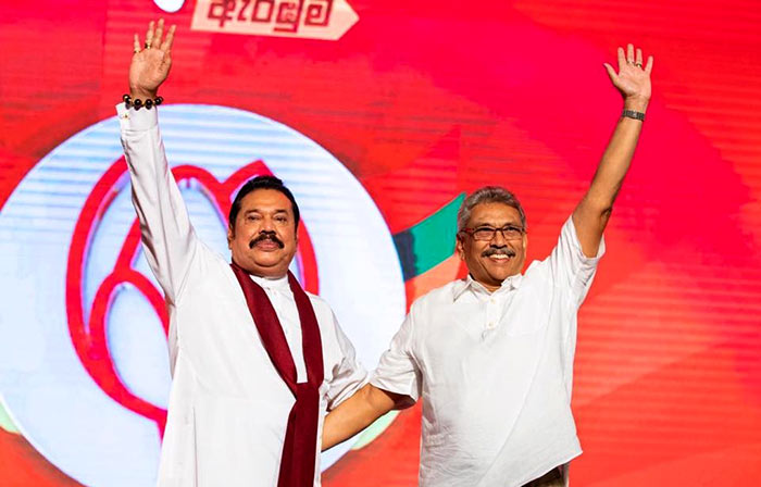 Mahinda Rajapaksa with Gotabaya Rajapaksa