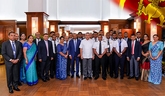 Sri Lanka President felicitates Srilankan Airlines crew who flew to Wuhan in China