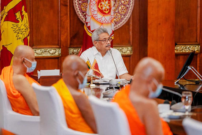 Sri Lanka President Gotabaya Rajapaksa held a discussion with Maha Sangha on COVID-19 in Sri Lanka