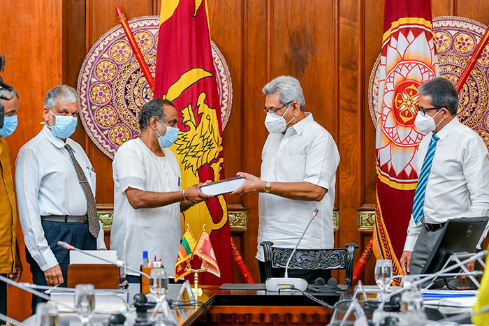 MCC review final report presented to Sri Lanka President