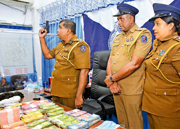 Robbery at National Hospital in Colombo Sri Lanka