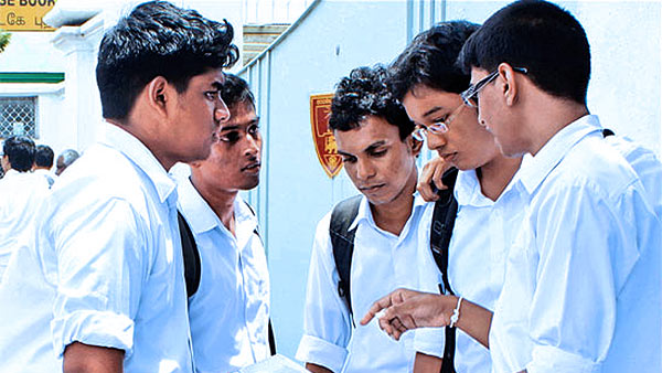 School students in Sri Lanka