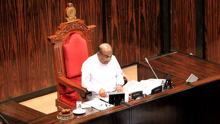 Speaker Mahinda Yapa Abeywardena