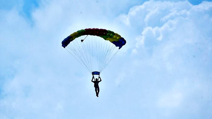 Parachute training