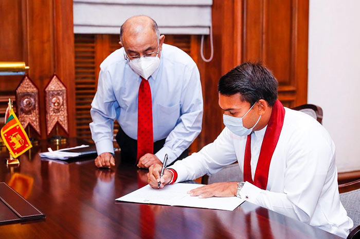 Namal Rajapaksa takes oath in new State Ministry