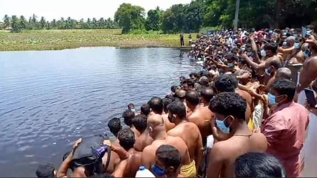 Religious gathering in Batticaloa Sri Lanka