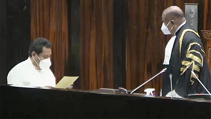 Jayantha Ketagoda sworn in again as member of parliament