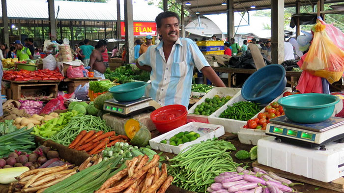 Vegetable seller in Sri Lanka