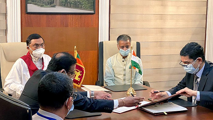 Sri Lanka, India sign USD 500 Million credit line agreement for petroleum purchases