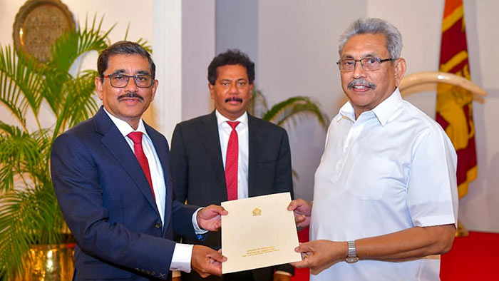 Governor of the Central Bank of Sri Lanka Dr. Nandalal Weerasinghe and President Gotabaya Rajapaksa