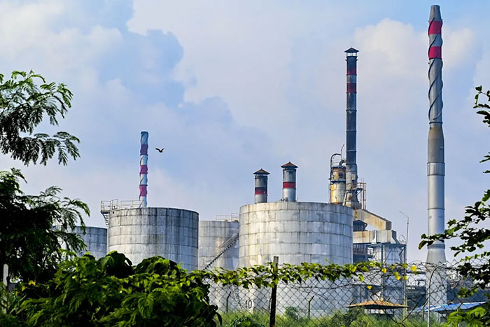 Sapugaskanda oil refinery in Sri Lanka