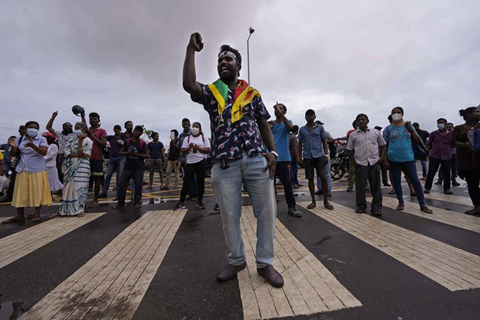 Sri Lankans shout anti Government slogans in Colombo Sri Lanka