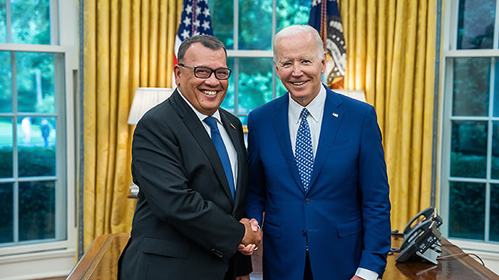 Ambassador of Sri Lanka to the United States of America Mahinda Samarasinghe met U.S. President Joe Biden