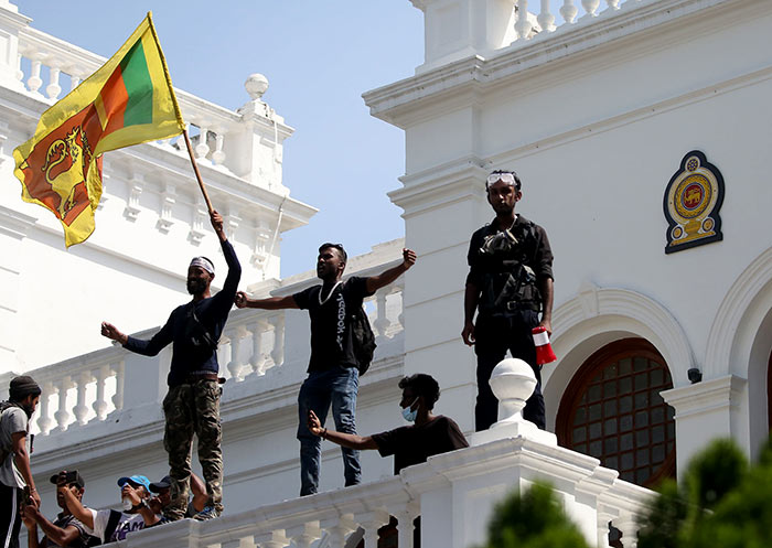 Sri Lankan Protesters storm the compound of Prime Minister's office amid economic crisis in Colombo Sri Lanka