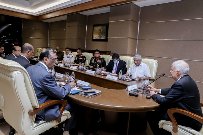 Sri Lanka President Ranil Wickremesinghe visits Defence Ministry