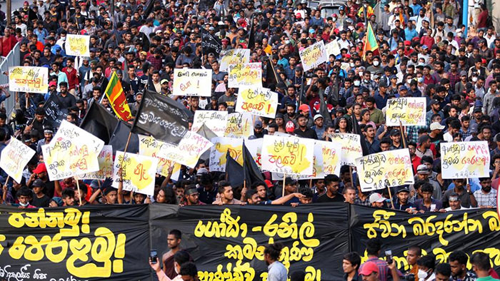 Sri Lanka police fire tear gas at anti-government protesters