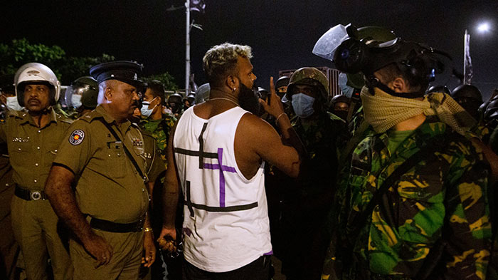 Sri Lankan security troops raid Galle Face protest site in Colombo