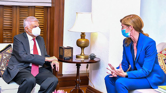 Ranil Wickremesinghe with Samantha Power