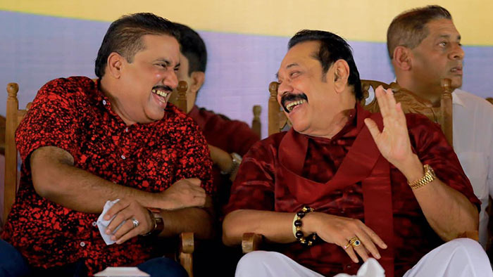 Rohitha Abeygunawardena with Mahinda Rajapaksa