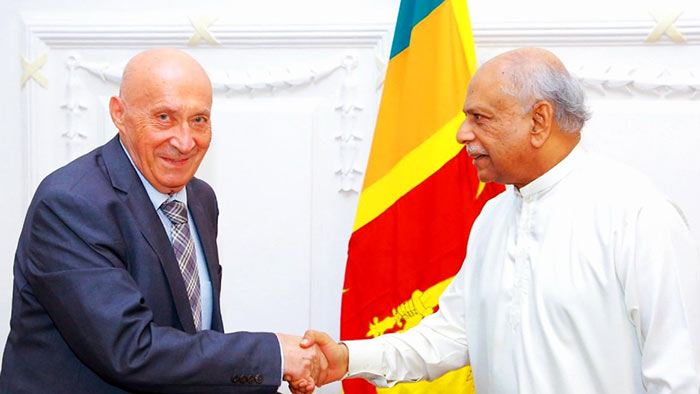 Romanian Ambassador Victor Chiujdea with Sri Lanka Prime Minister Dinesh Gunawardena