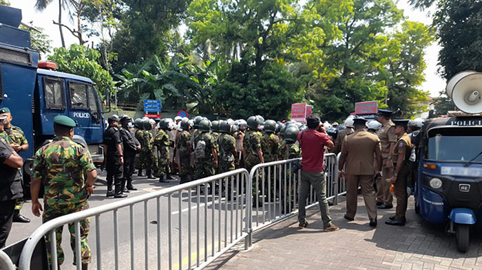 Police STF block roads in Colombo Sri Lanka