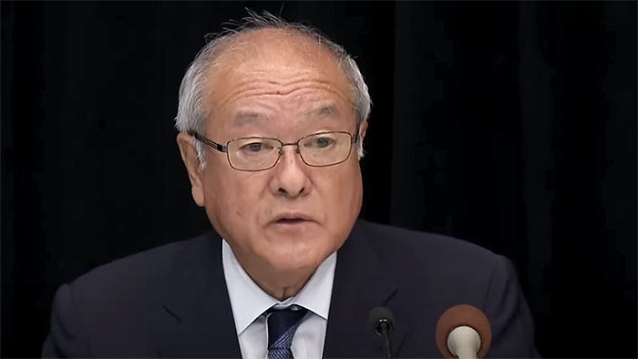 Japanese Finance Minister Shunichi Suzuki