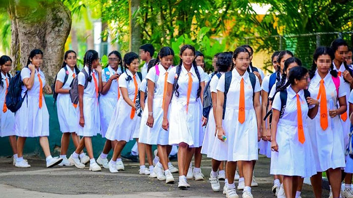 School students in Sri Lanka