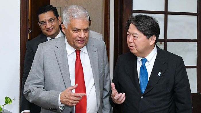 Foreign Minister of Japan Hayashi Yoshimasa with Sri Lanka President Ranil Wickremesinghe