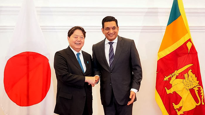 Japanese Foreign Minister Yoshimasa Hayashi with Sri Lankan Foreign Minister Ali Sabry