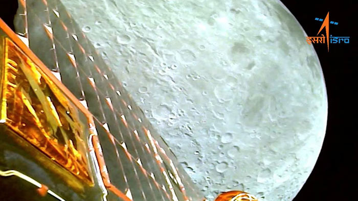 Chandrayaan-3 is landing on the moon
