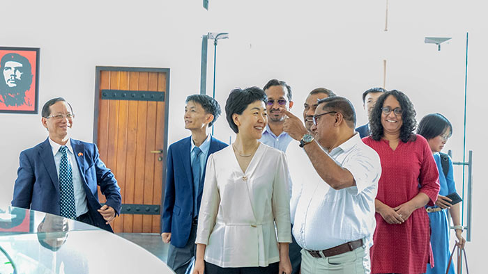Chinese Communist Party delegation meets Anura Kumara Dissanayake