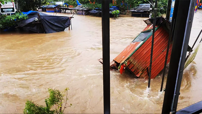 Flooding in Neluwa, Sri Lanka