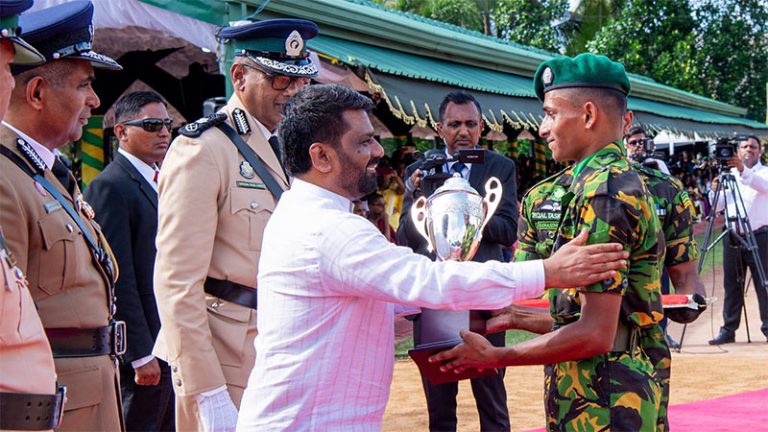 Sri Lankan President Anura Kumara Dissanayake with a Special Task Force (STF) officer