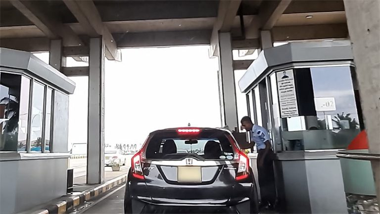 Sri Lanka expressway toll